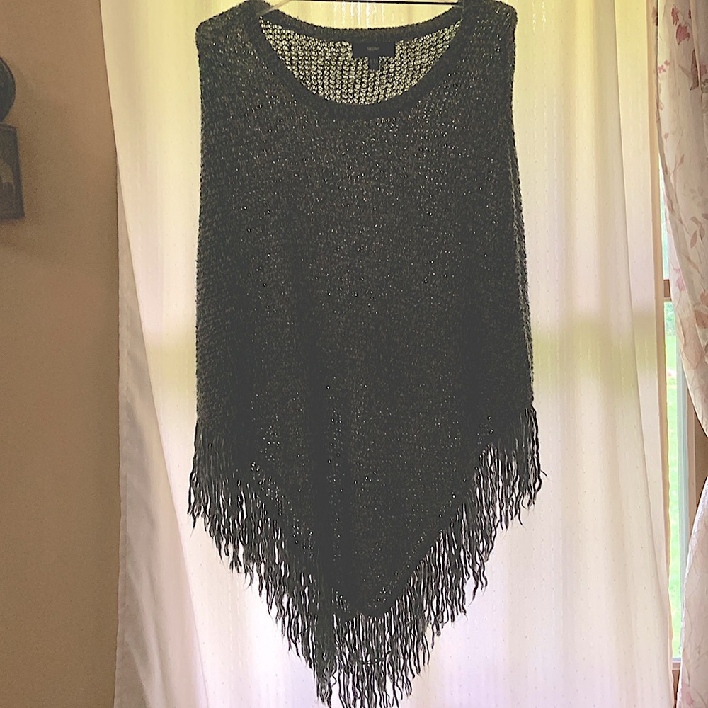 Lightweight sweater poncho